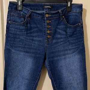 NWOT D.JEANS button up dark wash skinny jeans size 10.